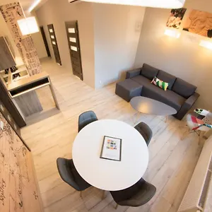  Apartment Yourplace